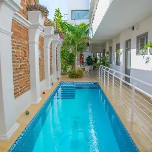 El Cactus Luxury In Historic Center Apartahotel
